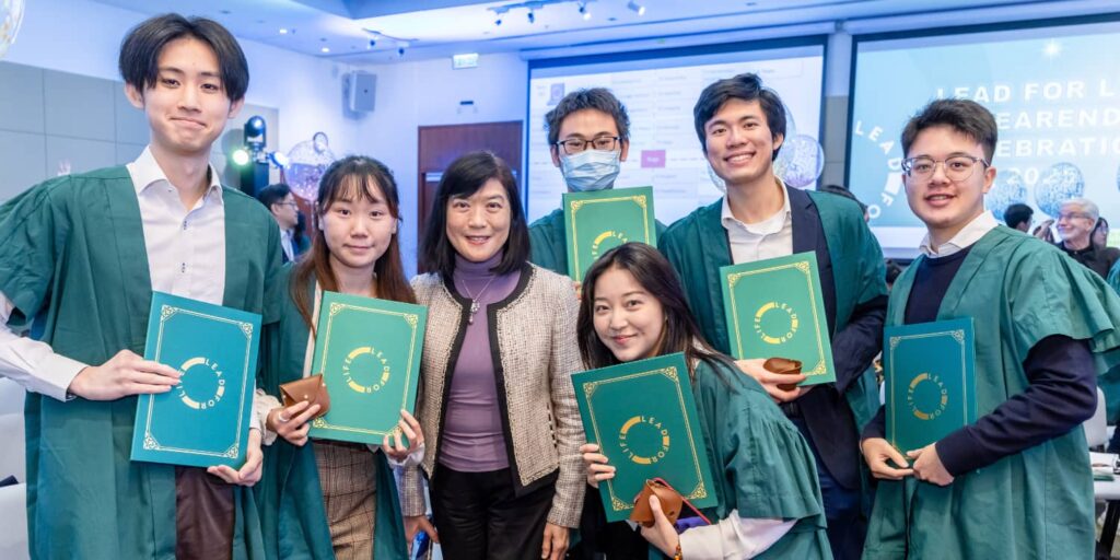 Lead for Life group photo with completion certificate